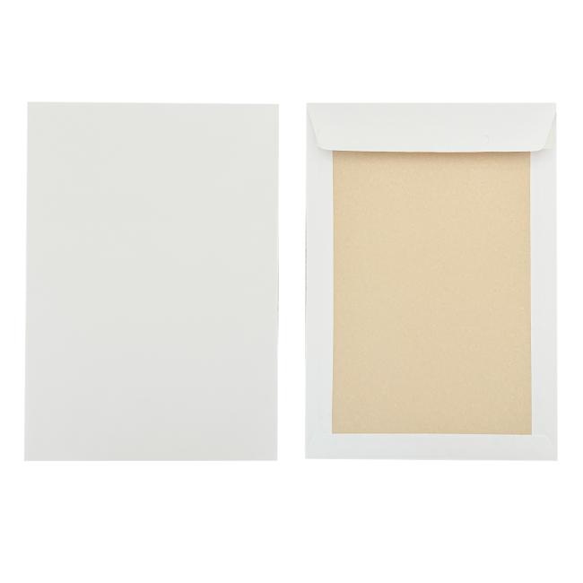 Poštové tašky B4 s páskou,s kartónovou zadnou stranou biele